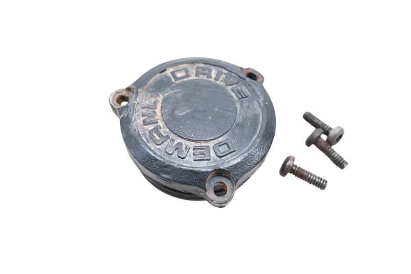 Polaris - 00 Polaris Scrambler 500 4x4 Front Hub Cap Cover