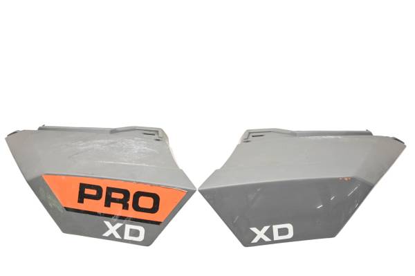 Polaris - 22 Polaris PRO XD Mid-Size Left & Right Hood Front Fender Covers