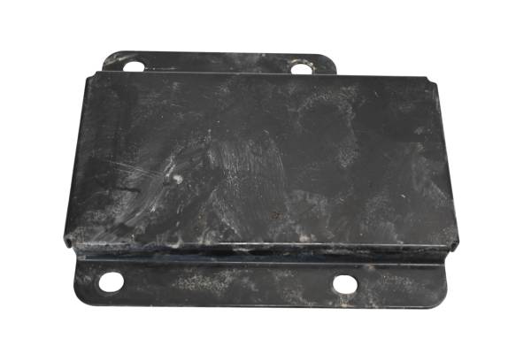 Kawasaki - 19 Kawasaki Mule 4010 4x4 Drive Shaft Access Cover GAF620MKF