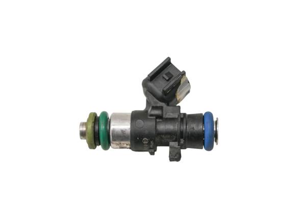 Polaris - 19 Polaris 800 Axyx SKS Fuel Injector 146"