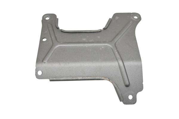 Kawasaki - 13 Kawasaki Concours 14 Rear Frame Cover ZG1400