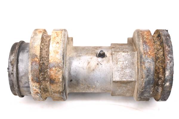 Polaris - 02 Polaris Trail Blazer 250 2x4 Rear Bearing Carrier Axle Housing