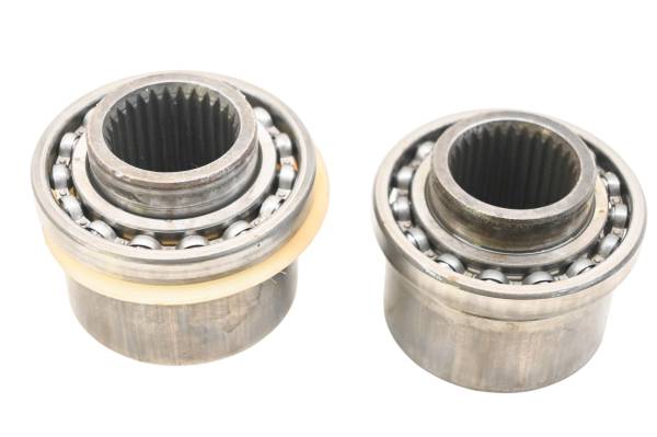 Polaris - 17 Polaris RZR XP Turbo Front Differential Output Hubs