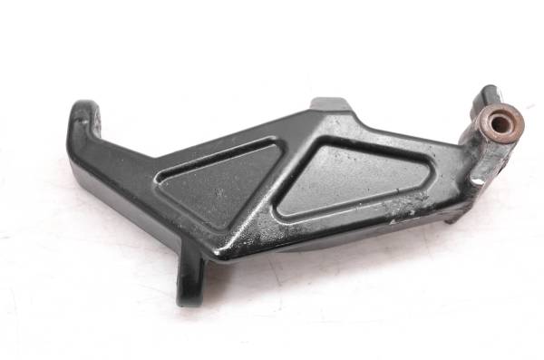 Ski-Doo - 13 Ski-Doo Renegade X 1200 Front Right Spindle Knuckle 137"