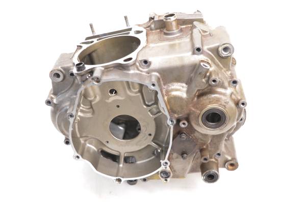 Suzuki - 92 Suzuki DR350 Crankcase Center Crank Case For Parts