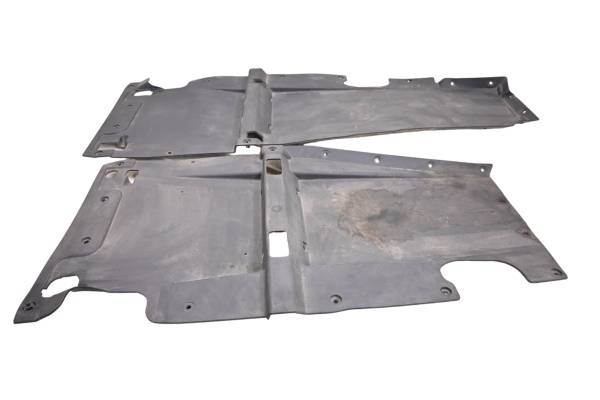 Polaris - 17 Polaris Slingshot SL Floor Covers Panels Fenders Left & Right