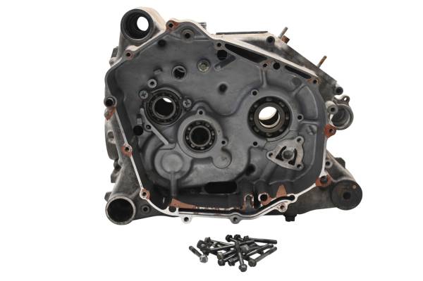 Suzuki - 04 Suzuki Ozark 250 2x4 Crankcase Center Crank Case LTF250