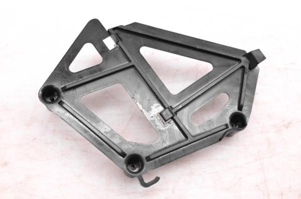 Ski-Doo - 18 Ski-Doo Renegade Enduro 600 HO Bracket Mounting Ecm Ecu Support Cover 137"