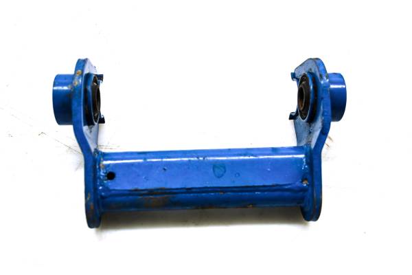 Suzuki - 87 Suzuki LT80 2x4 Engine Motor Support Bracket Mount Quadsport 80