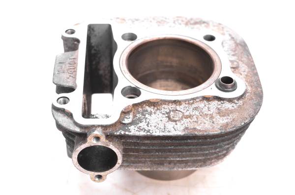 Yamaha - 86 Yamaha Moto-4 225 2x4 Cylinder YFM225S For Parts