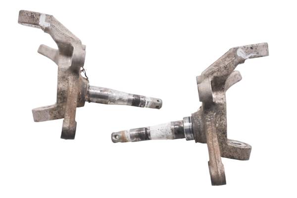 Yamaha - 13 Yamaha YFZ450R Front Spindles Knuckles Left & Right