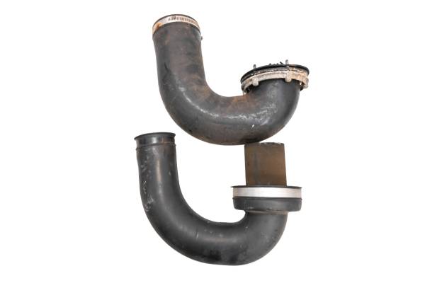 Yamaha - 14 Yamaha VX Deluxe Exhaust Outlet Joint Pipes VX1100BN