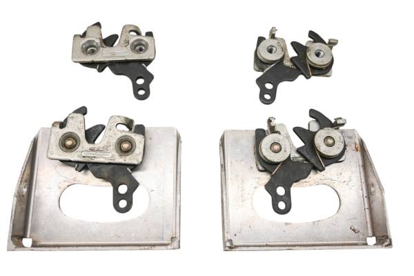 Polaris - 19 Polaris Slingshot SLR Left & Right Hood Latch & Bracket