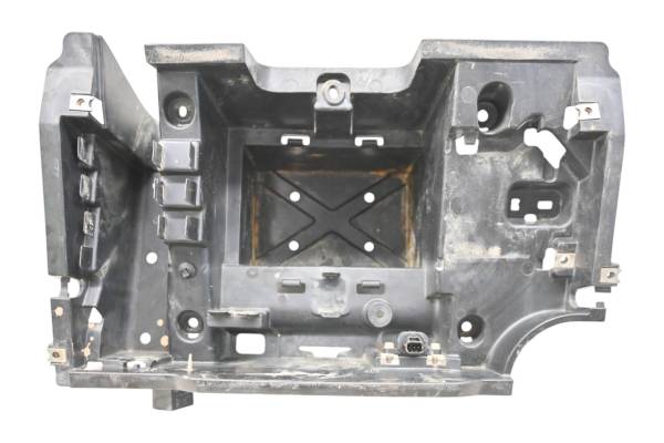 Yamaha - 17 Yamaha Wolverine 700 EPS Hunter Battery Box YXE700