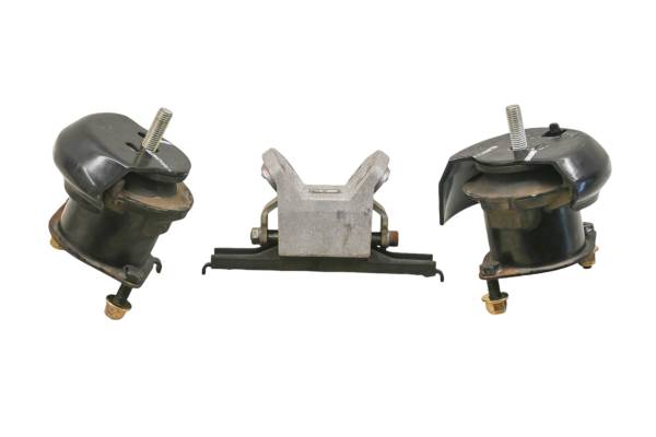 Polaris - 20 Polaris Slingshot SLR Autodrive Engine Motor Isolator Bracket Mount