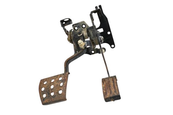 Kawasaki - 23 Kawasaki Mule PRO-DXT EPS 4x4 Gas Brake Pedal Assembly KDT1000