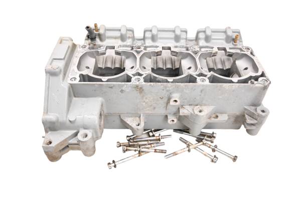 Yamaha - 97 Yamaha Waverunner GP1200 Crankcase Center Crank Case