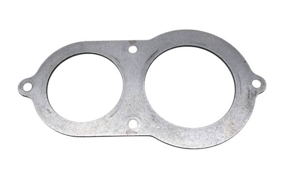 06 Victory Kingpin Left Bearing Retaining Plate