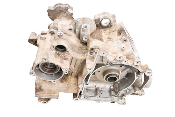Yamaha - 05 Yamaha Rhino 660 4x4 Crankcase Center Crank Case YXR660F