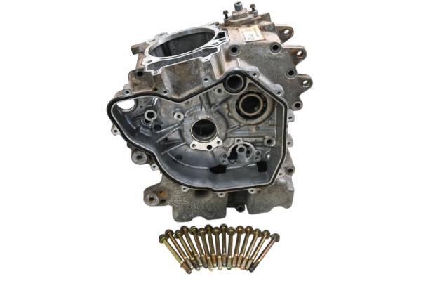 Polaris - 17 Polaris Ranger Crew 570 4x4 Crankcase Center Crank Case