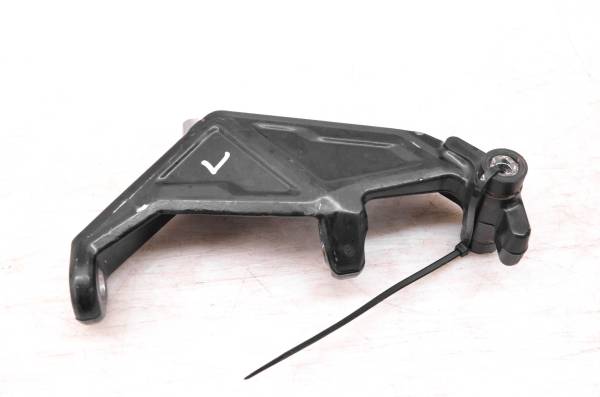 Ski-Doo - 14 Ski-Doo Summit X 800R E-TEC REV-XM Front Left Spindle Knuckle 154"