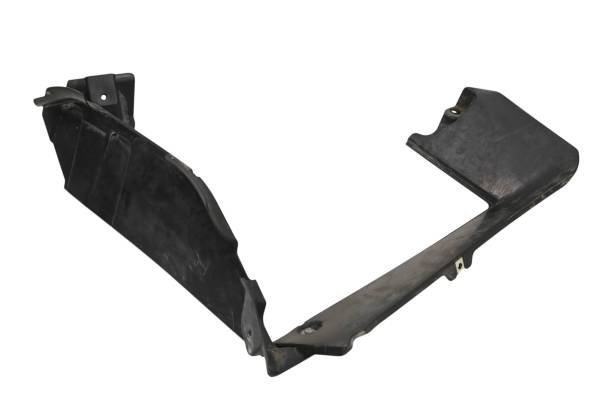 Yamaha - 16 Yamaha YXZ1000R EPS 4x4 Front Fender Dust Seal Cover