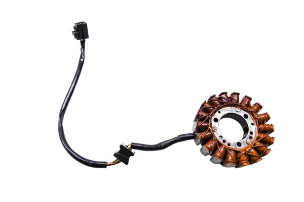 Kawasaki - 99 Kawasaki Bayou 220 2x4 Stator KLF220