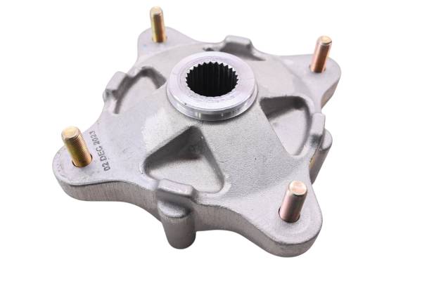 Polaris - 24 Polaris Sportsman 570 4x4 EPS Rear Wheel Hub Left Right