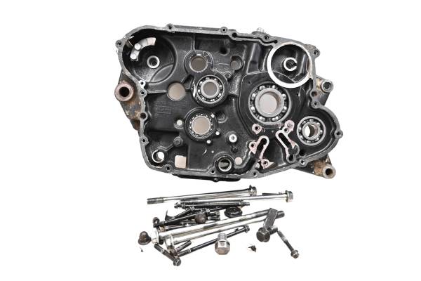 Kawasaki - 99 Kawasaki Mojave 250 2x4 Right Crankcase Center Half Crank Case KSF250