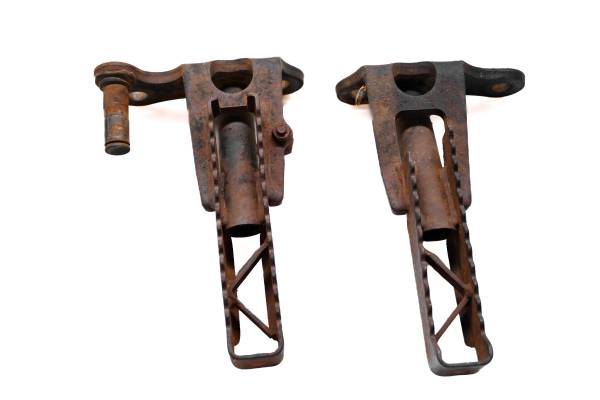 Yamaha - 89 Yamaha Moto-4 200 2x4 Foot Pegs Left & Right YFM200