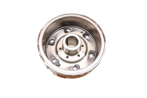 Polaris - 12 Polaris Switchback 800 Pro R ES Flywheel Magneto 136"