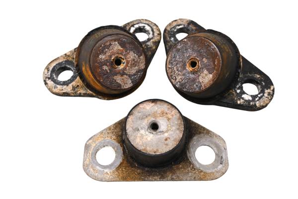 Sea-Doo - 04 Sea-Doo GTI RFI LE Engine Motor Support Brackets Mounts