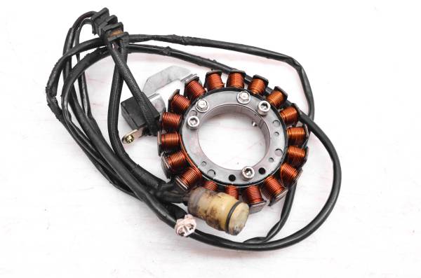 Suzuki - 04 Suzuki Twin Peaks 700 4x4 Stator LTV700F