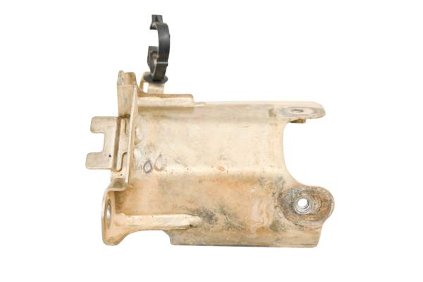 Yamaha - 16 Yamaha YXZ1000R Transmission Case Drive Shaft Cover