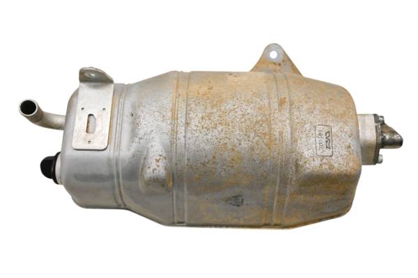 Yamaha - 16 Yamaha YXZ1000R Oil Tank