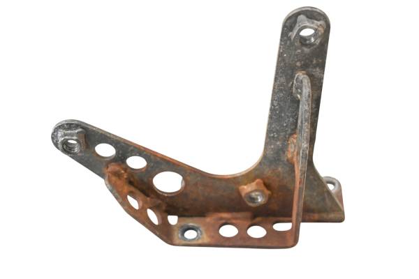 Yamaha - 01 Yamaha Grizzly 600 4x4 Gear Shift Lever Bracket Mount YFM600F