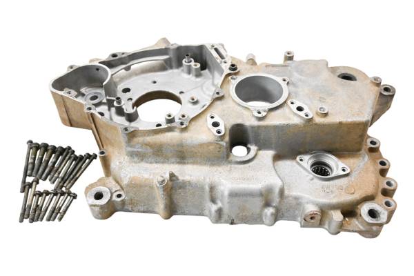 Yamaha - 01 Yamaha Grizzly 600 4x4 Left Crankcase Center Half Crank Case YFM600F