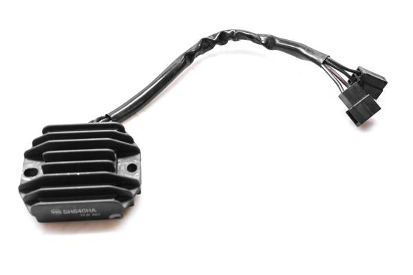 Suzuki - 08 Suzuki GS500F Regulator Rectifier