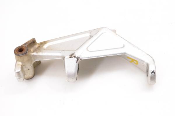 Ski-Doo - 15 Ski-Doo MXZ Sport 600 ACE Front Right Spindle Knuckle 120"