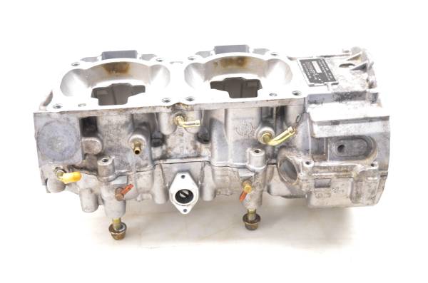 Ski-Doo - 07 Ski-Doo MXZ Renegade 600 HO SDI Crankcase Center Crank Case 136"