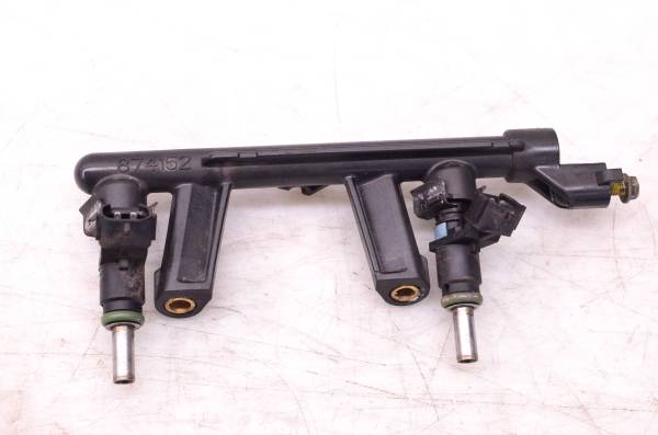 Ski-Doo - 17 Ski-Doo Summit SP 850 E-Tec Fuel Rail & Injectors 154"