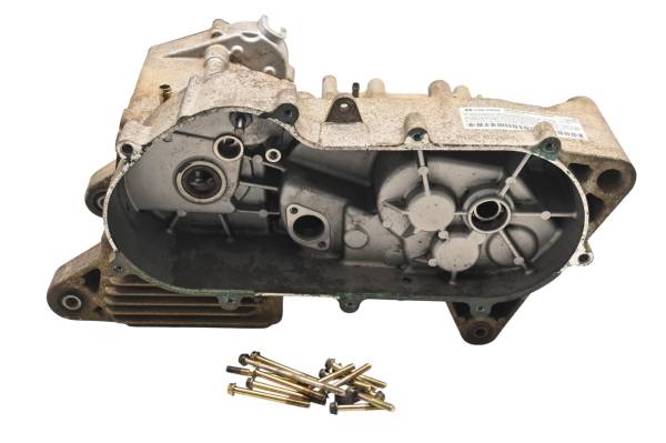 Polaris - 07 Polaris Outlaw 90 Crankcase Center Crank Case