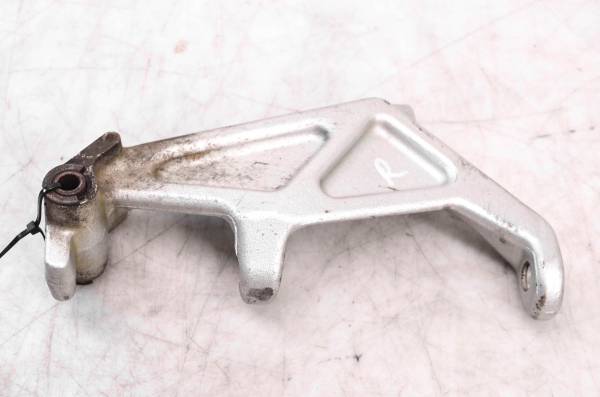 Ski-Doo - 08 Ski-Doo MXZ X 800R SDI P-Tek Front Right Spindle Knuckle 120"