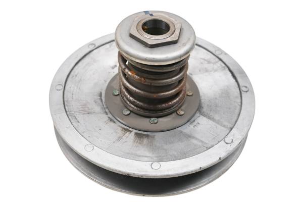 Yamaha - 16 Yamaha Wolverine 700 R-Spec EPS Secondary Driven Clutch YXE700