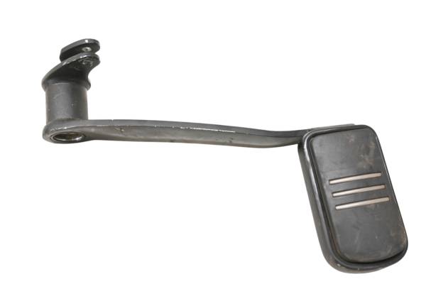 06 Harley-Davidson FLXHI Brake Pedal