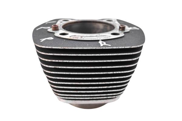 05 Harley-Davidson FLSTCI Soft Tail Rear Cylinder