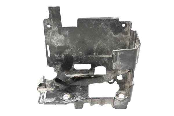 20 Harley-Davidson Street Bob FXBB Battery Box Tray Holder