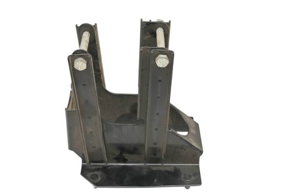 11 Harley-Davidson FLTRU Road Glide Ultra Front Upper Fairing Bracket Stay Mount