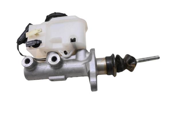 Can-Am - 21 Can-Am Ryker Rally 900 Rear Brake Master Cylinder