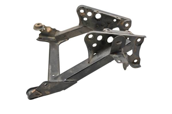 Can-Am - 15 Can-Am Renegade 800 4x4 Rear Frame Support Bracket
